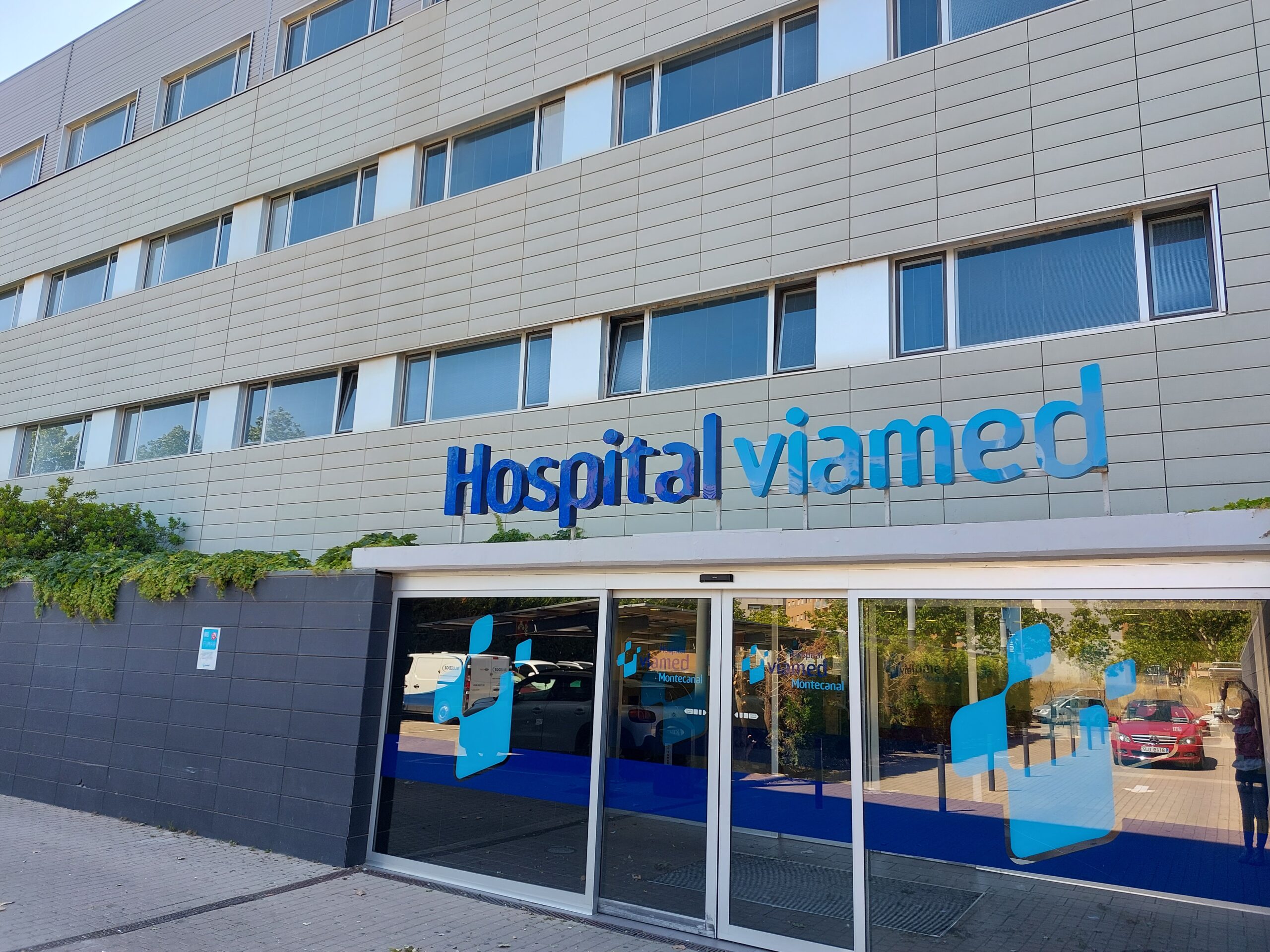 REALIZACION DE LIMPIEZA Y DESINFECCION DE LOS CONDUCTOS DE AIRE DE LOS QUIROFANOS DEL HOSPITAL vIAMED mONTECANBAL REALIZADO POR TECNOBIO